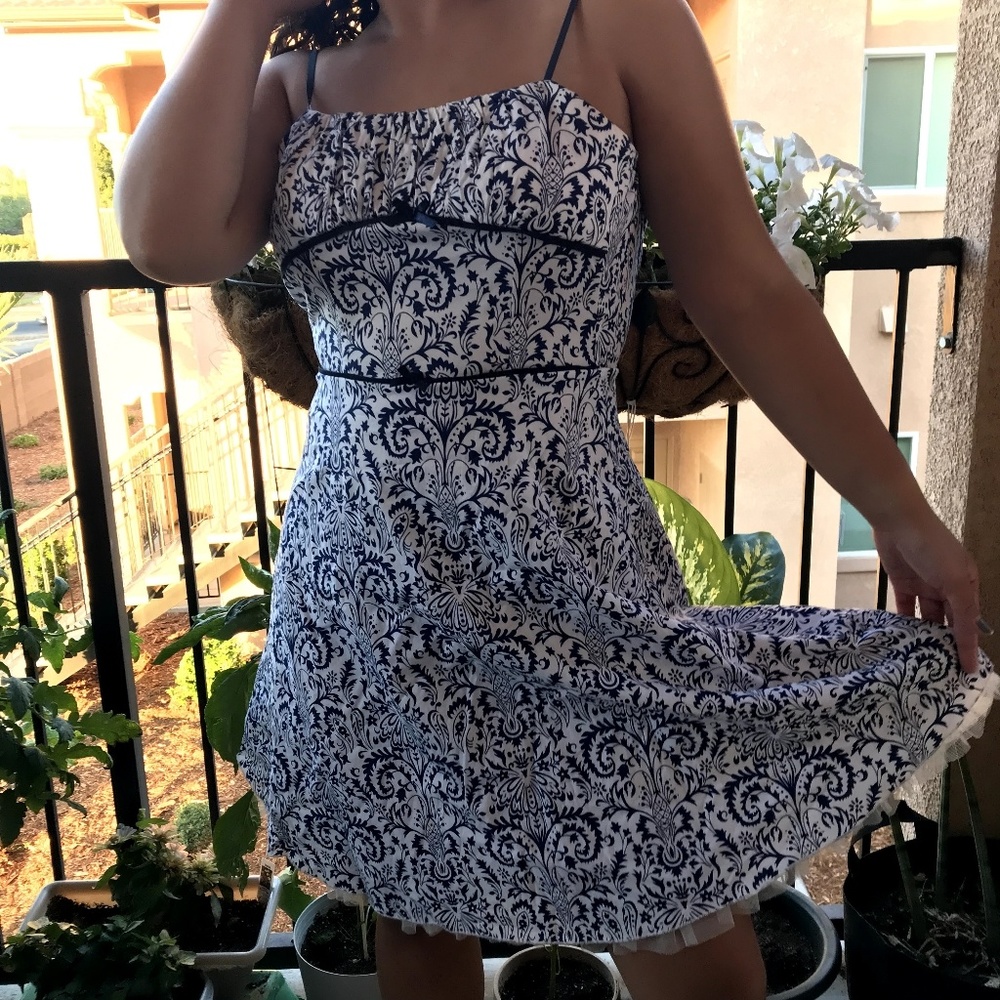 Patterned dress